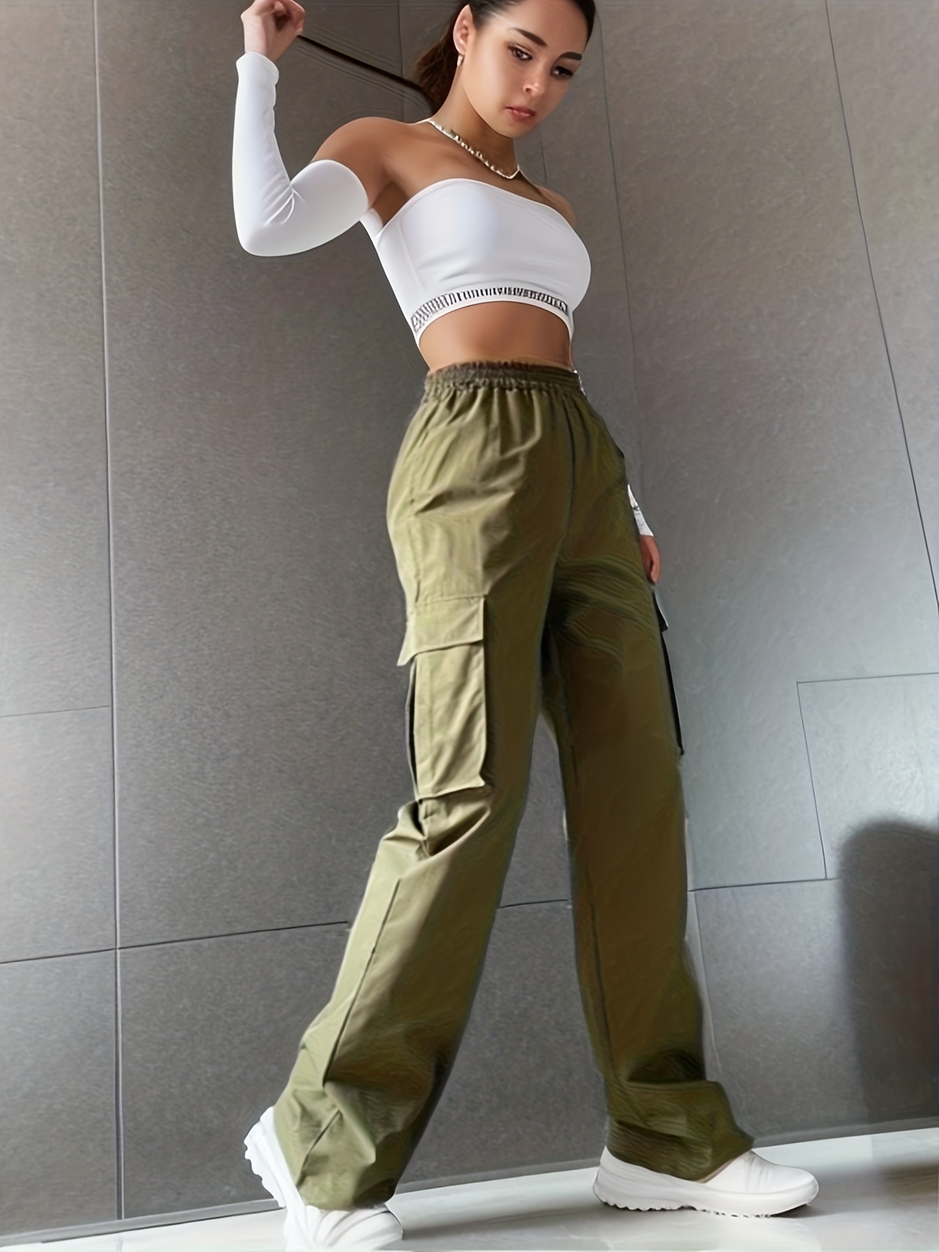 solid flap pockets wide leg cargo pants loose plicated hem straight leg sweatpants womens clothing details 4